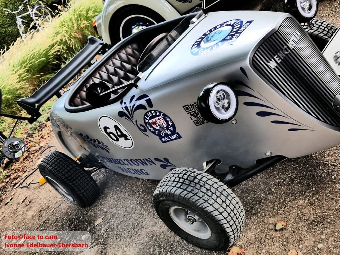 Der Mini Hot Rod aus erhöhter Perspektive, Foto: face to cam, Ivonne Edelbauer-Ebersbach